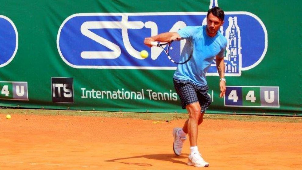 ¿Qué exjugador de fútbol jugará un importante torneo de tenis gracias a una invitación? -