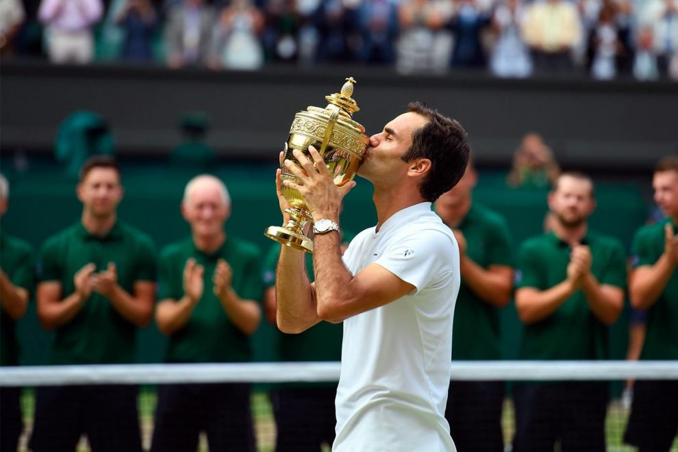 Federer besa su octavo título en Wimbledon