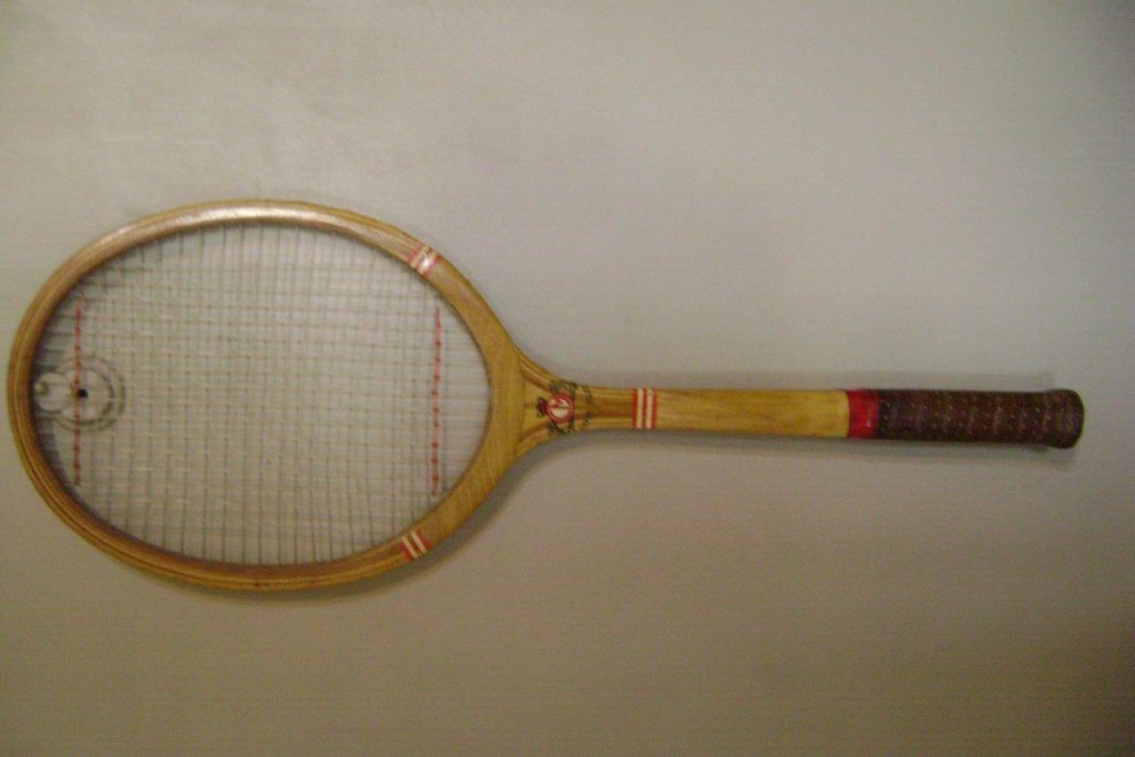 Raqueta de madera