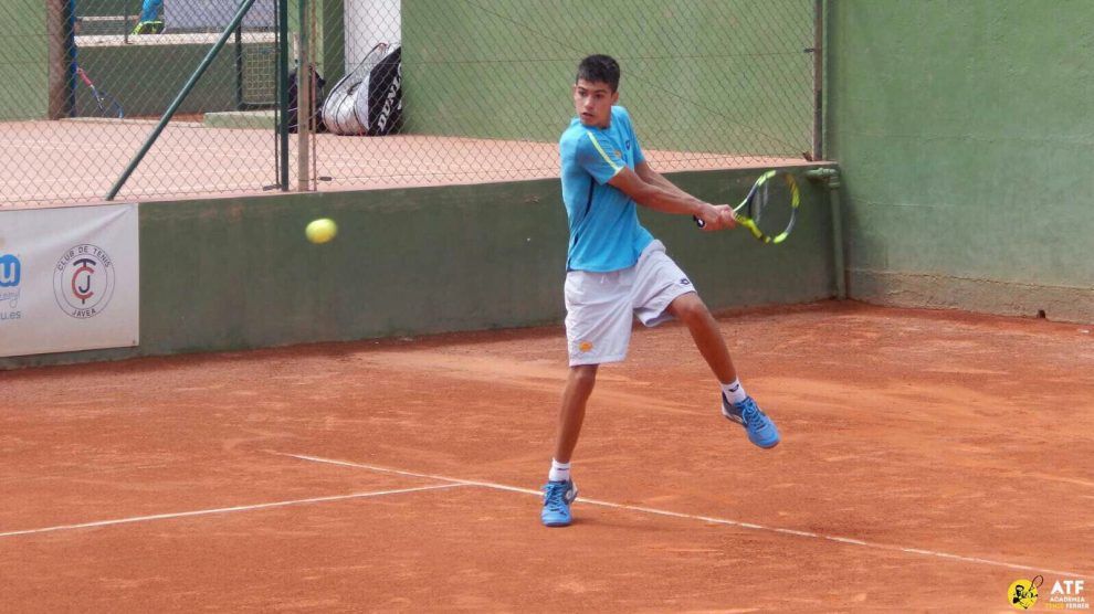 Carlos Alcaraz durante un peloteo