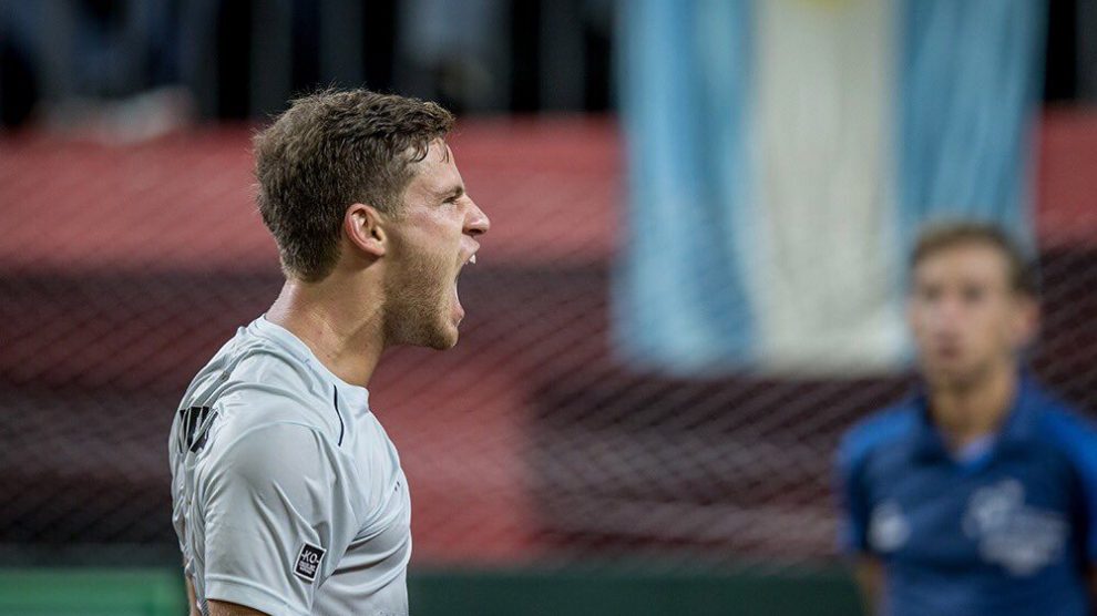 Diego Schwartzman celebra el triunfo ante Nicolás Jarry en Copa Davis