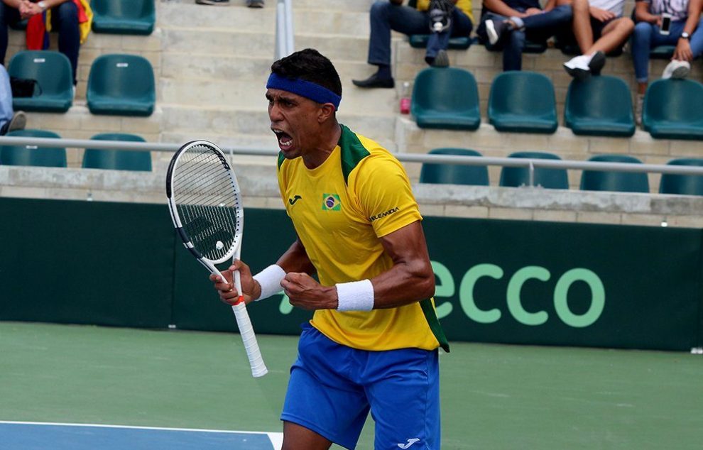 Thiago Monteiro celebra la victoria ante Colombia en Copa Davis
