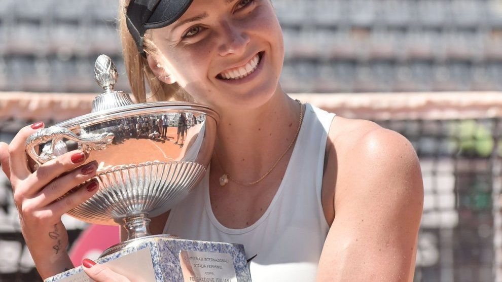 Elina Svitolina con el trofeo del WTA Premier 5 Roma