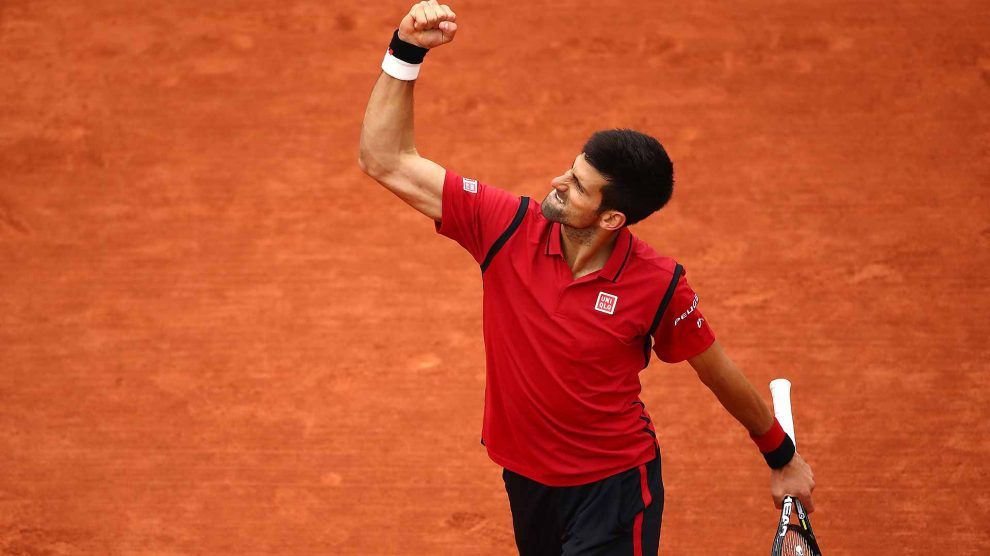 Djokovic celebra un punto en Roland Garros