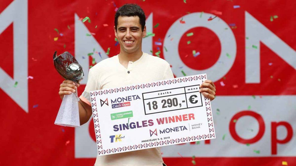 Jaume Munar con el título del Challenger de Prostejov