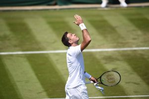 Del Potro celebra la victoria de su debut en Wimbledon 2018