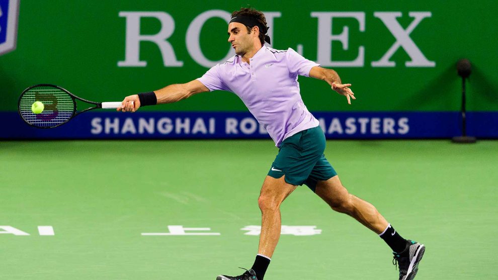 Federer disputando un partido en el Masters 1000 de Shanghai