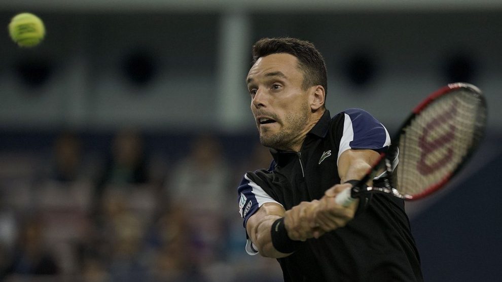 Roberto Bautista golpea una revés en el ATP de Basilea