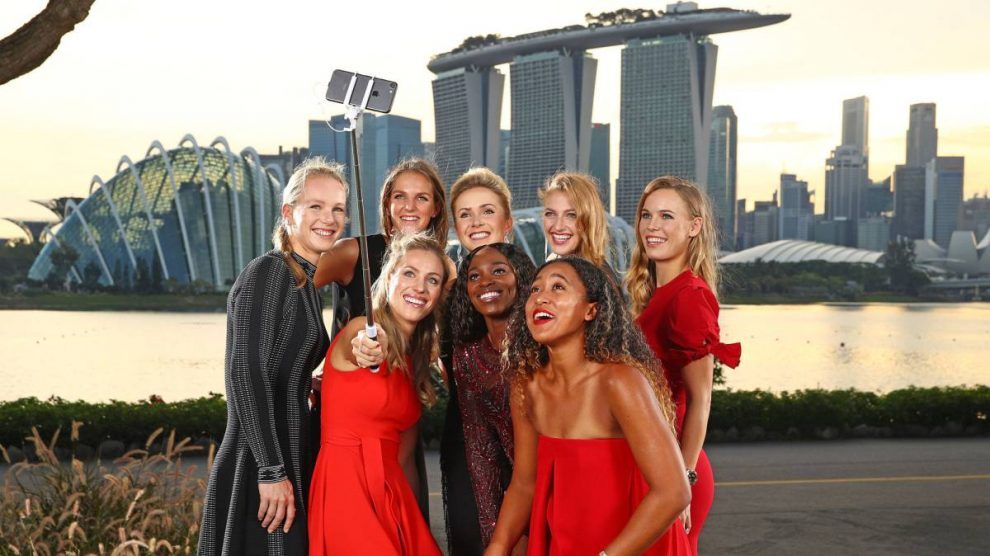 Las jugadoras se hacen un selfie antes de las WTA Finals de Singapur