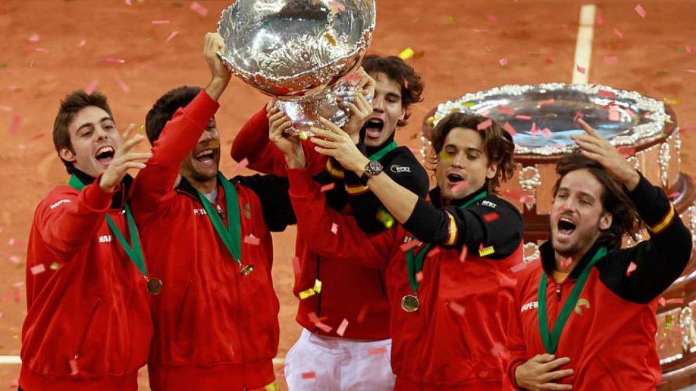 La `Armada Española´ celebra la Copa Davis
