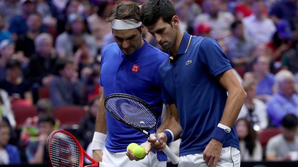 Federer y Djokovic durante un partido de la Laver Cup