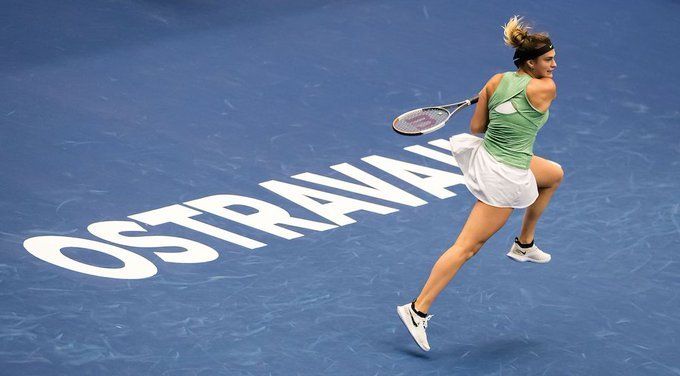 Aryna Sabalenka se lleva un duelo titánico ante Coco Gauff