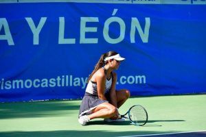 Consejos jugar tenis con viento