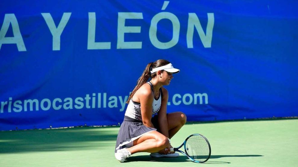 Consejos jugar tenis con viento