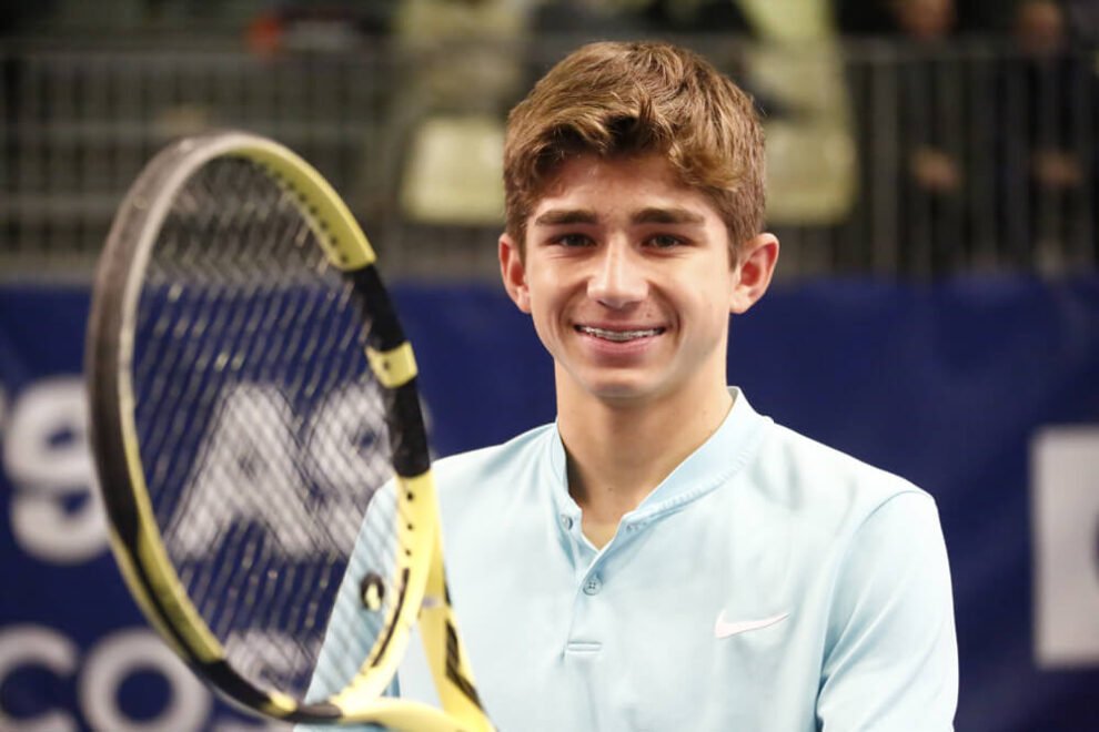 alexander razeghi tenis junior