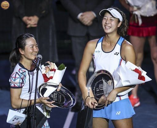 aoyama shibahara campeonas wta abu dhabi 2021