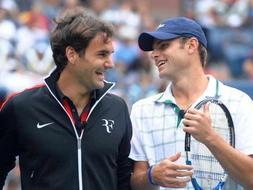 roddick comparación federer tsitsipas