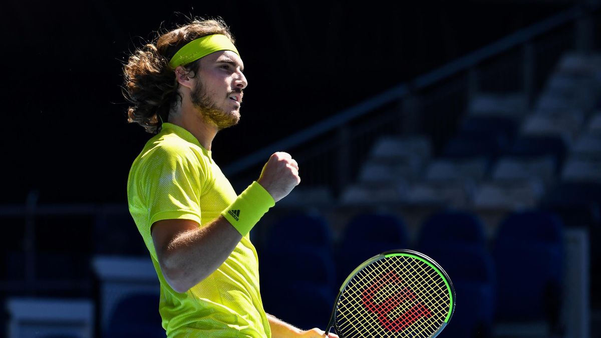Tsitsipas corta el camino de Nadal en Australia