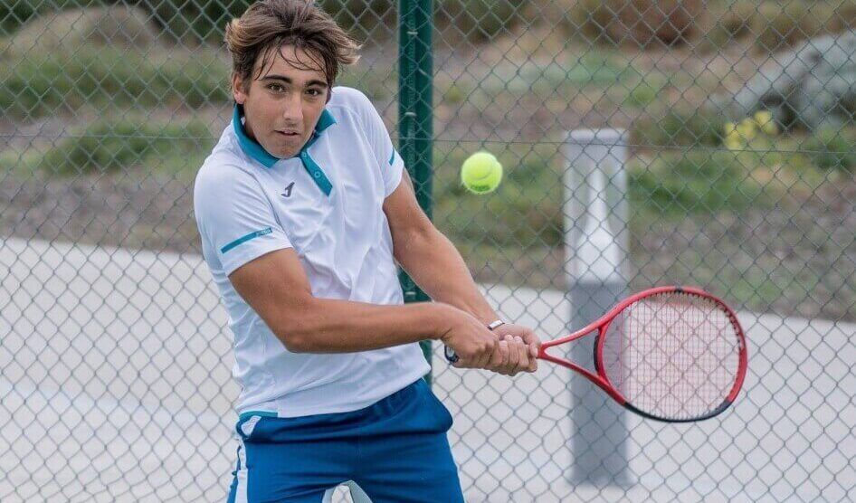 Daniel Mérida promesa tenis