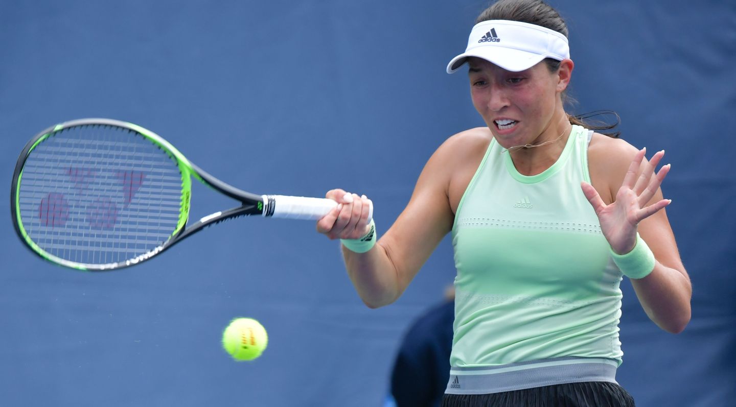 Una débil Azarenka sucumbe ante Pegula en el Open de Australia