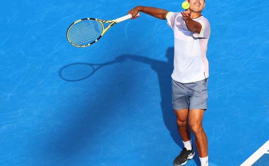 Estrategia ante sacador tenis