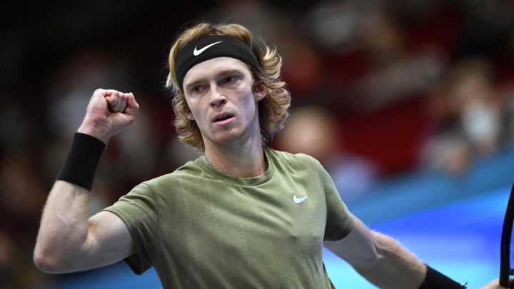 Andrey Rublev sigue ganando a Fucsovics