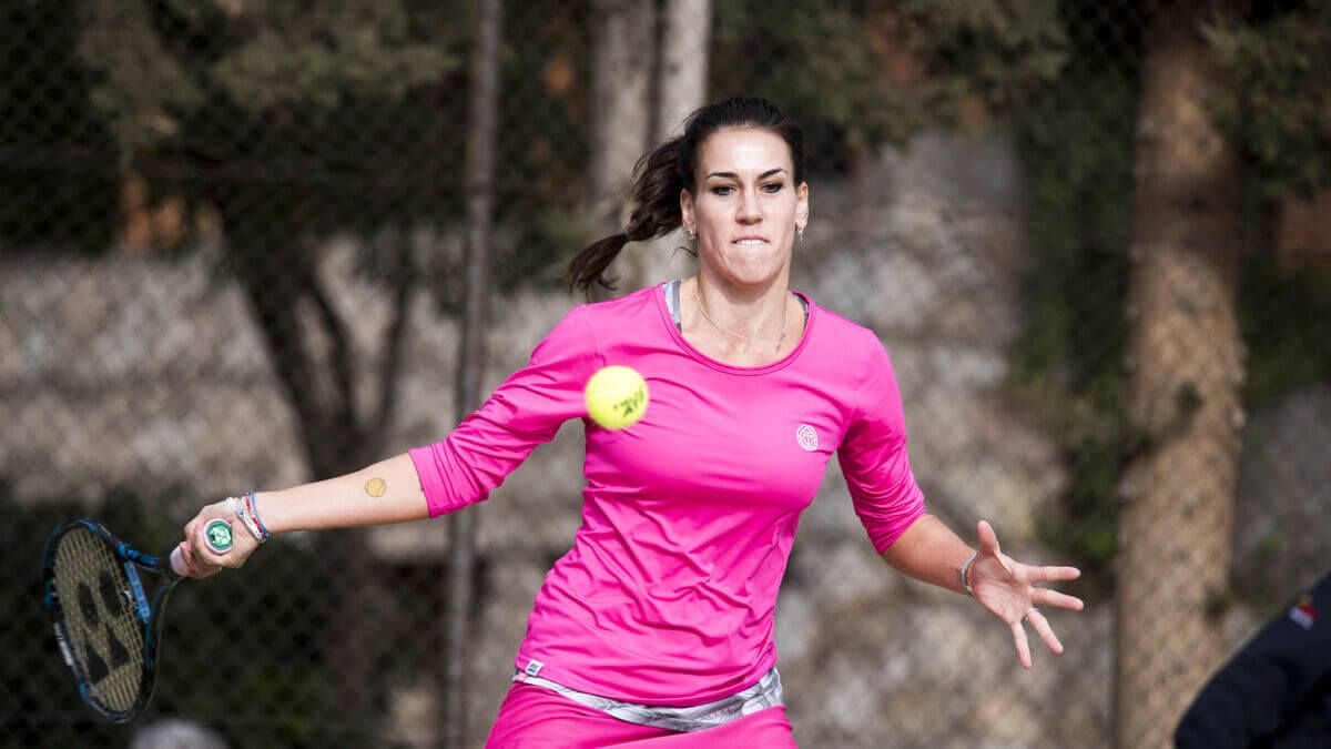 Nuria Párrizas supera a Bucsa en el WTA Bogotá