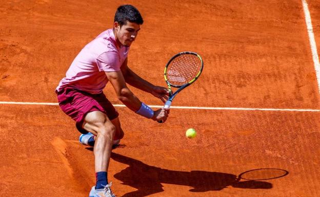 Alcaraz alcanza los cuartos en Oeiras al eliminar a Nakashima