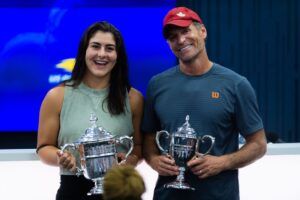 andreescu ruptura entrenador