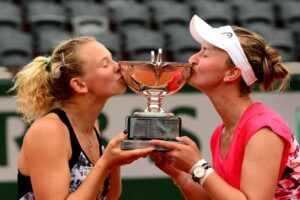 Krejcikova Siniakova campeonas Roland Garros