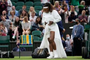 lesión serena williams wimbledon 2021