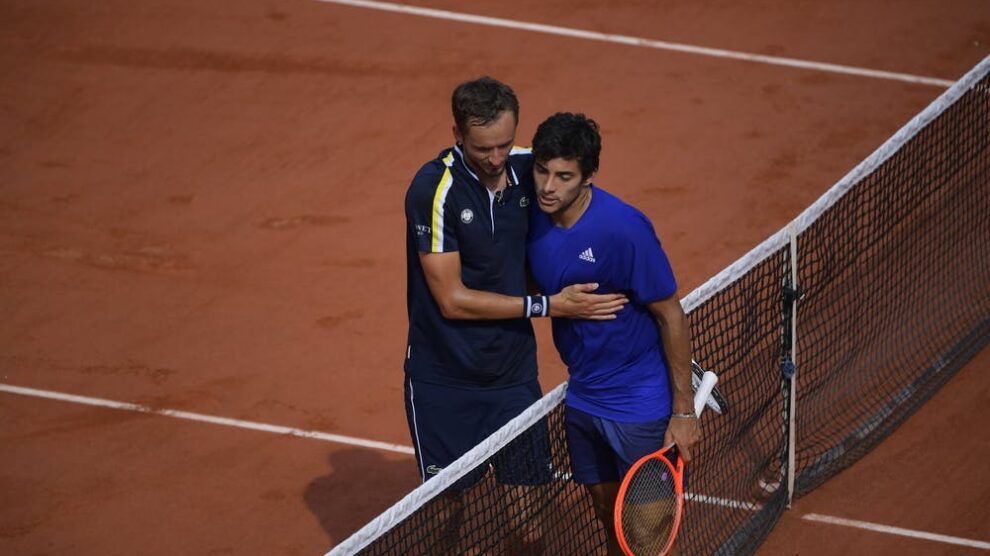 Garín derrota Roland Garros 2021
