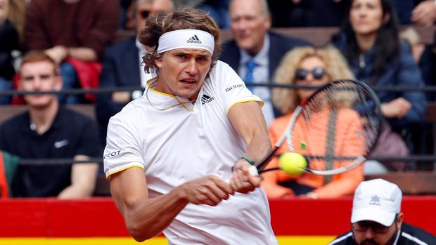 Zverev baja Copa Davis