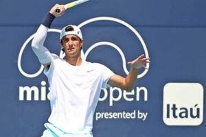 Musetti expulsión Masters 1000 Toronto