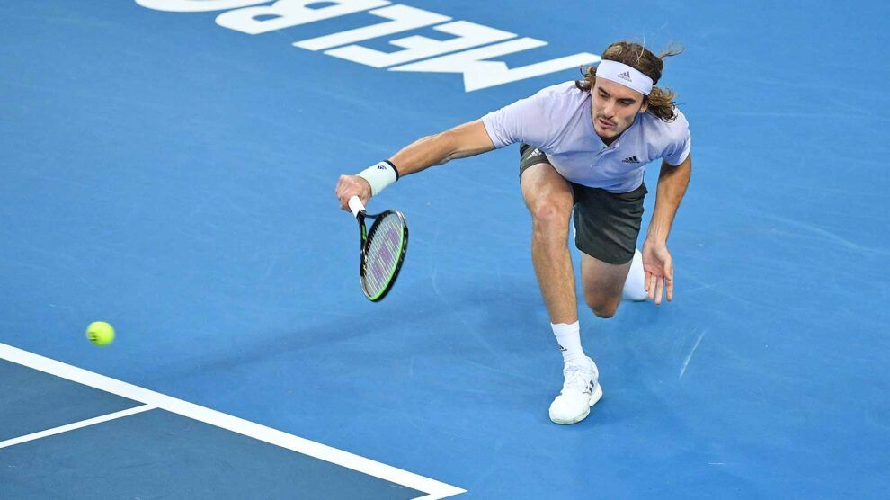 Tsitsipas operación codo