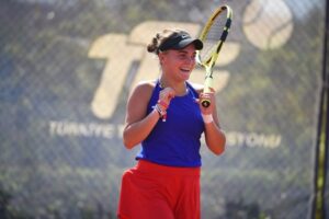 Sara Bejlek carrera tenis