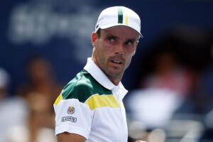 Bautista arriba difícil deporte
