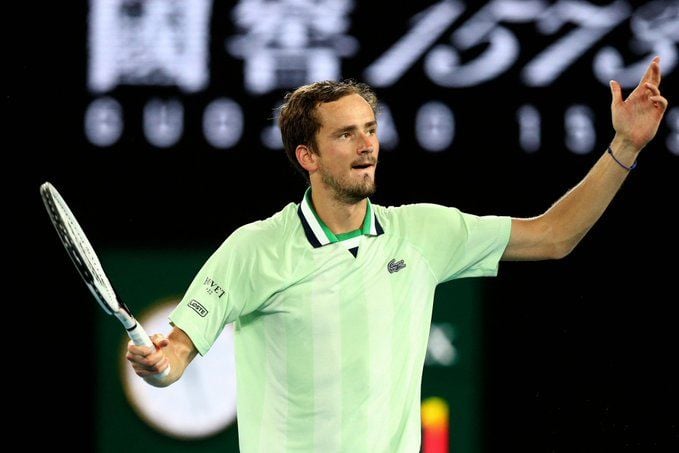 medvedev nunca jugar así aliassime
