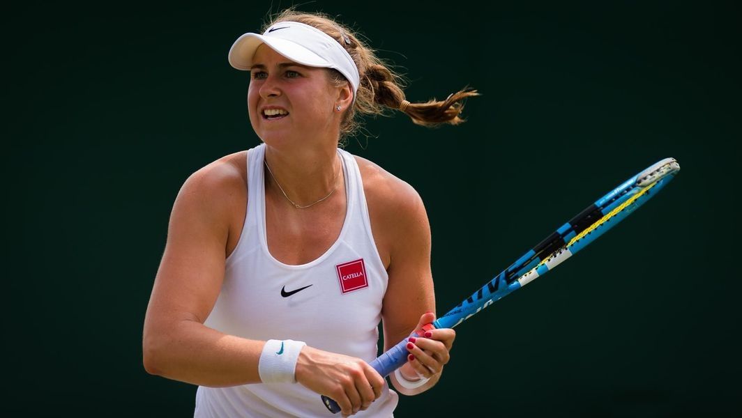 Sabalenka cae y deja malas sensaciones en Adelaida