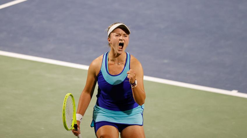 Krejcikova Swiatek WTA Dubái