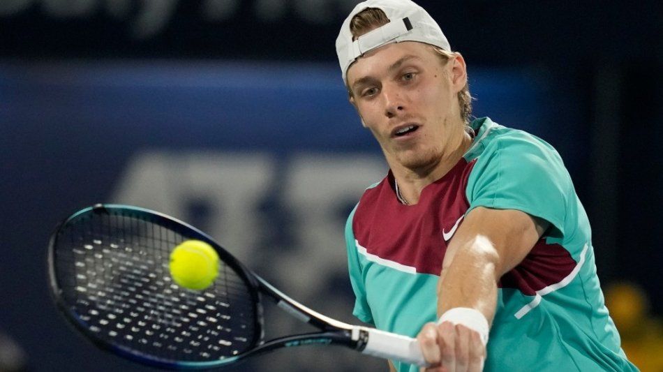 Shapovalov impone su ley ante Berankis en Dubái