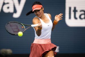 Siniakova Raducanu Miami Open