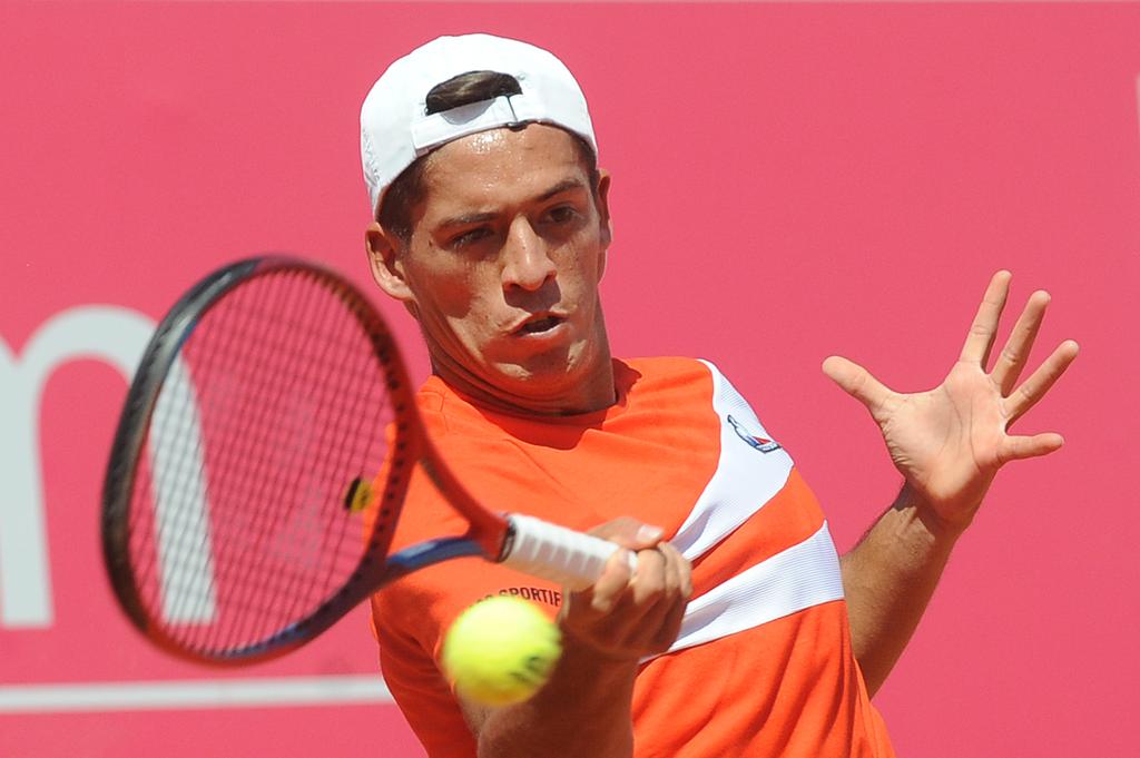 Báez puede con Ramos y es finalista en Estoril