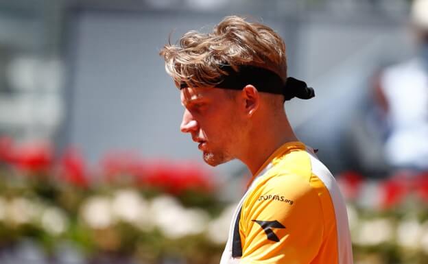 Davidovich eliminado y Carballés continúa en Marrakech