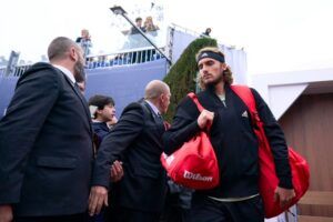 tsitsipas ivashka atp barcelona