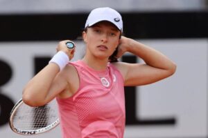 Swiatek baja WTA Madrid