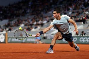 alcaraz khachanov roland garros