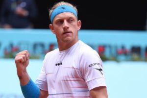 Davidovich top20 gira arcilla