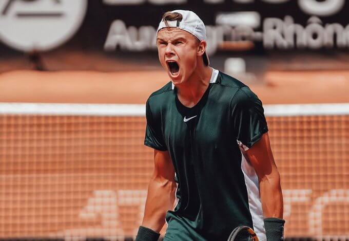 rune shapovalov roland garros