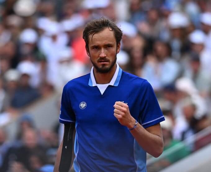 medvedev kecmanovic roland garros